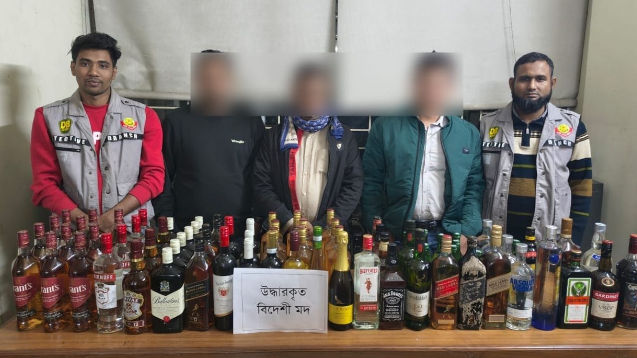 Three held with foreign liquor in Gulshan