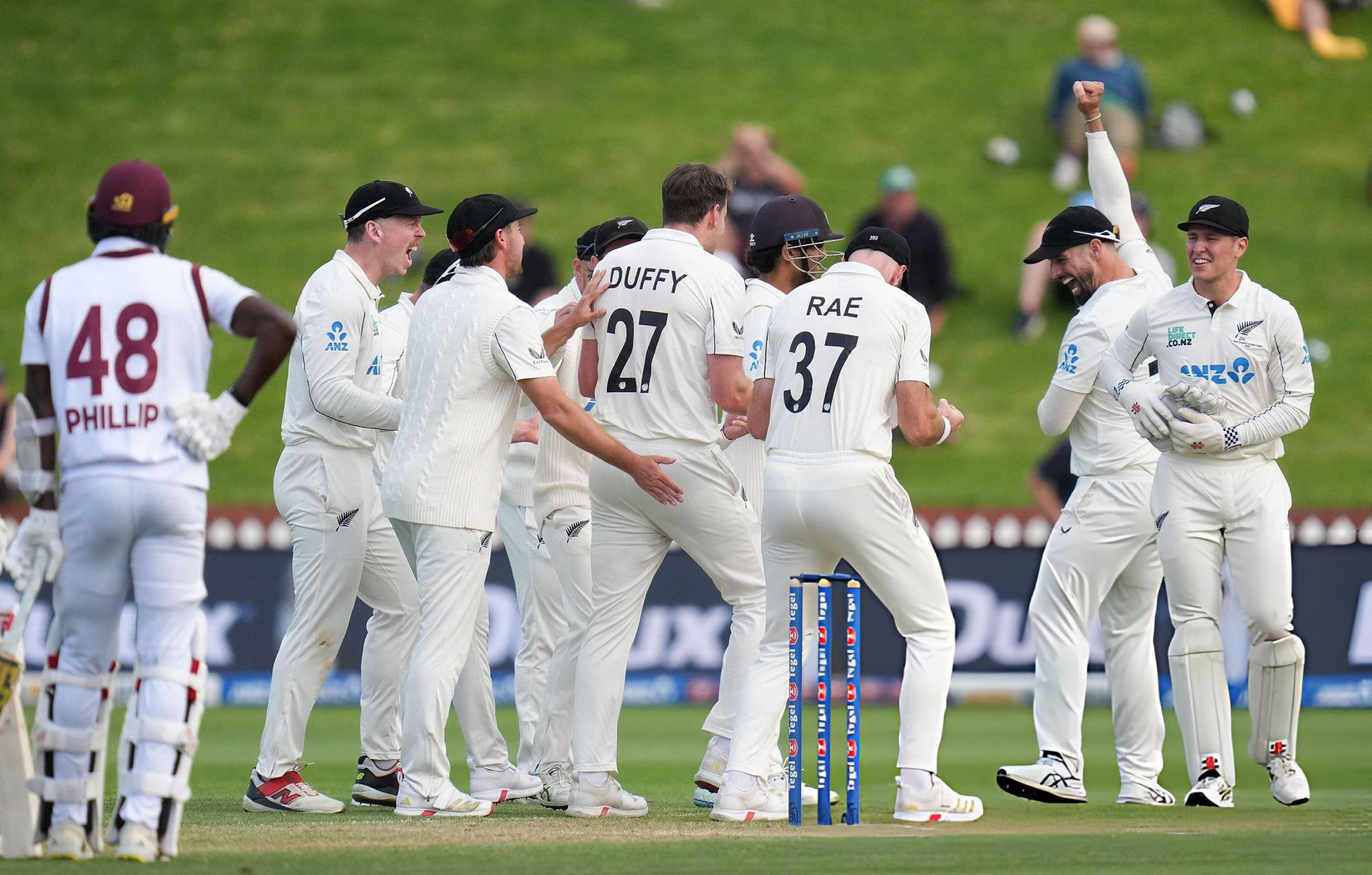 New Zealand tighten grip as Conway and Hay lead charge in Wellington
