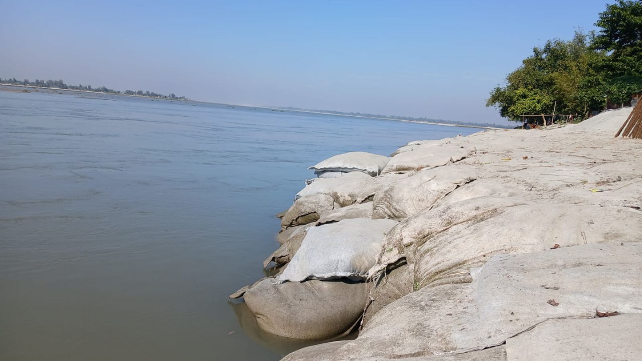 Substandard geo bags threaten Tk 33 crore erosion projects