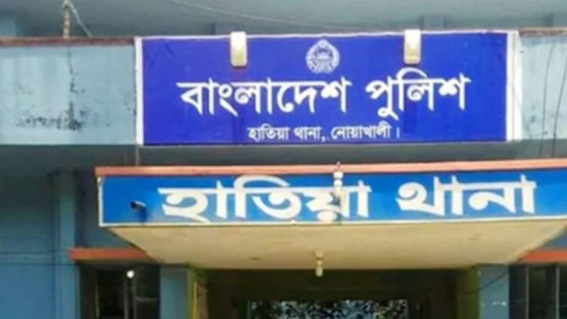 Noakhali gunfight over char land kills 5