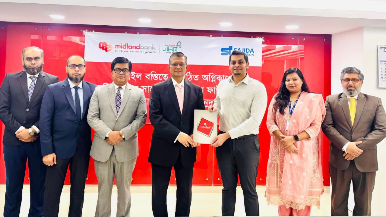 Midland Bank aids Sajida Foundation with Tk10 lakh for Korail fire relief