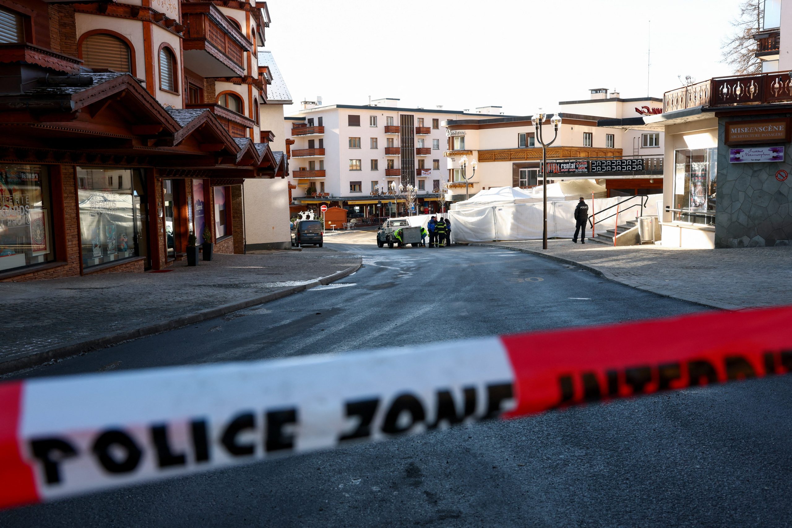 Dozens killed, 100 injured in Swiss ski resort fire