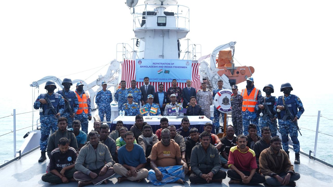 Coast Guard facilitates Bangladesh, India fishermen swap