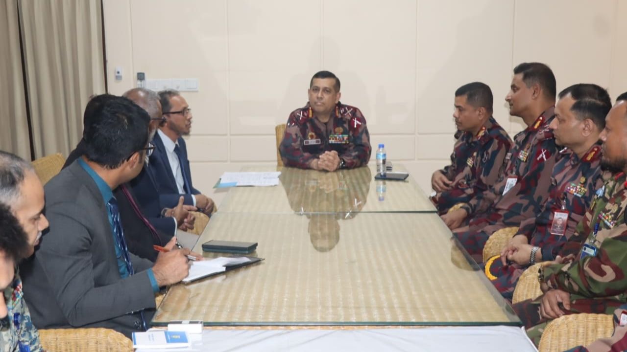 BGB DG visits Cox’s Bazar to review security ahead of polls