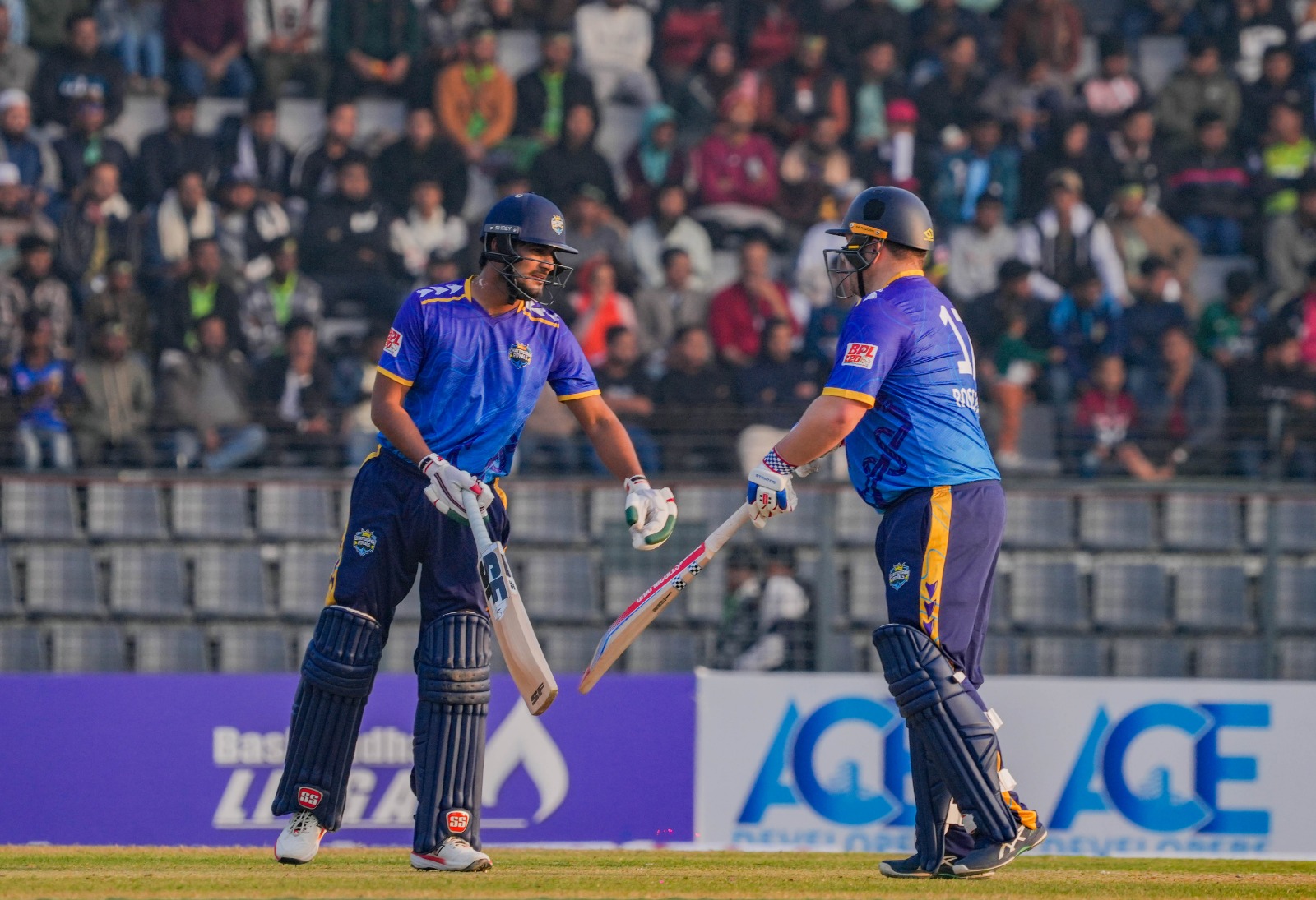 Rossington sets BPL record as Chattogram Royals crush Dhaka Capitals by 10 wickets