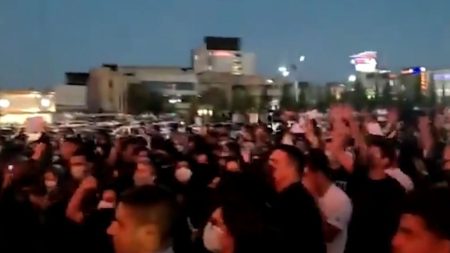 65 killed, 2,300 held since Iran protests began, says rights group Iran protest