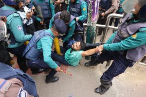 Karwan Bazar protest (2)