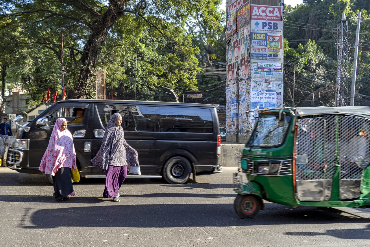 Road crossing
