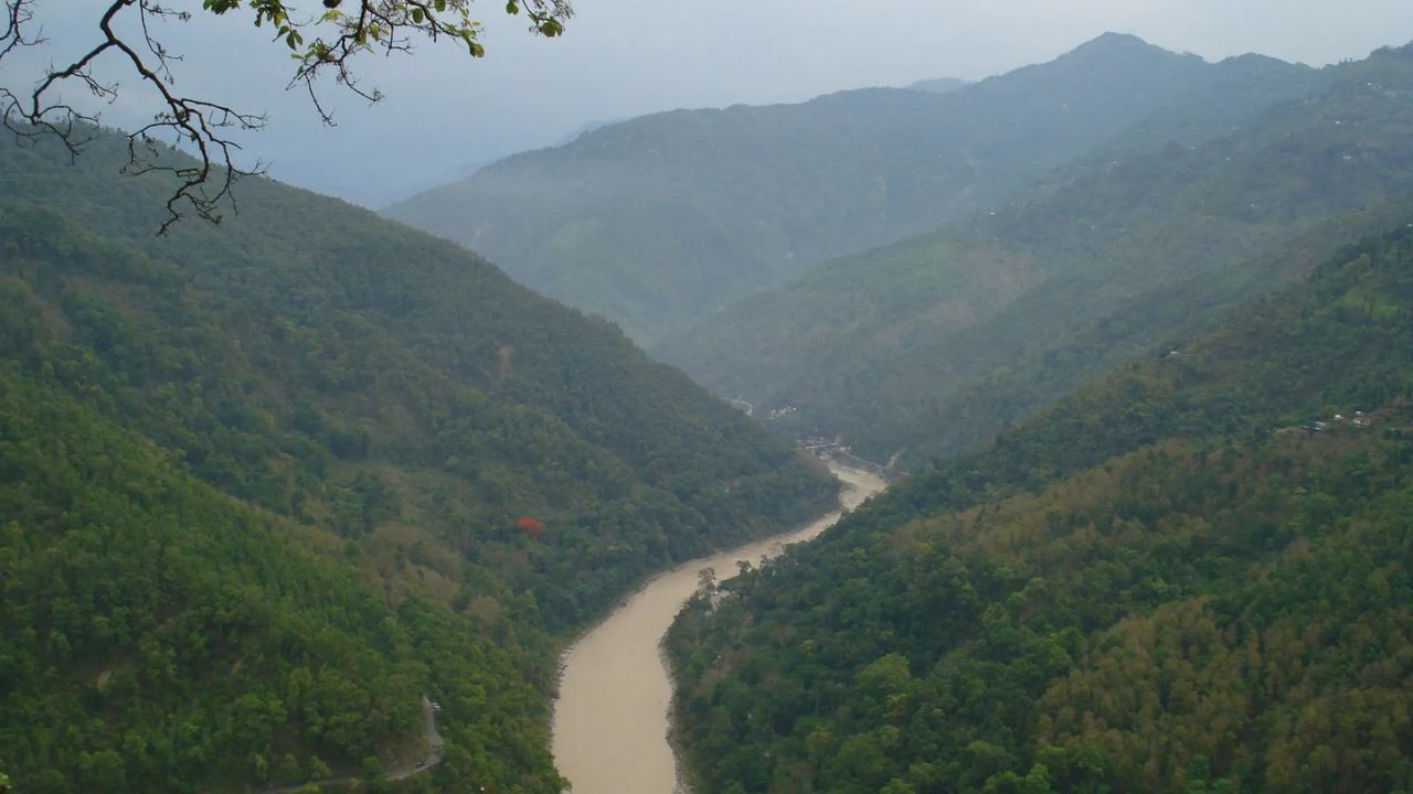 Teesta mega project at forefront of election campaigns