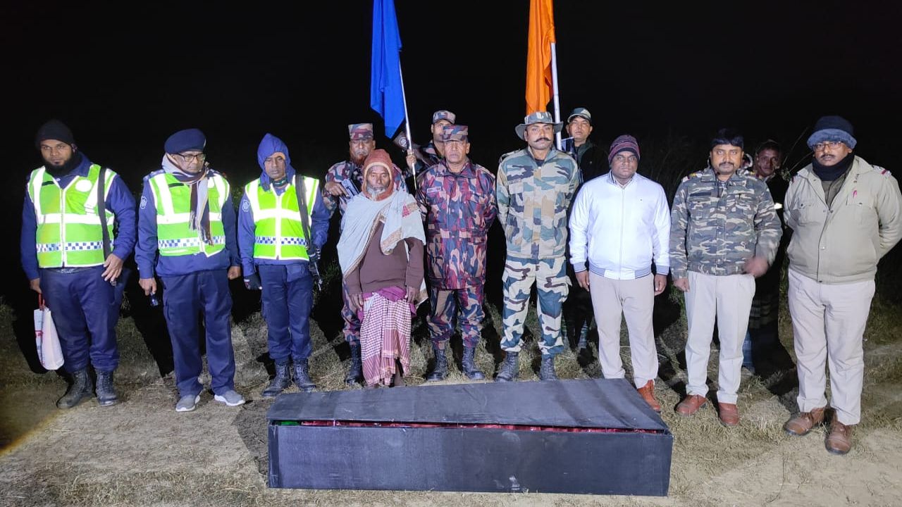 BSF hands over body of Bangladeshi in Chapainawabganj