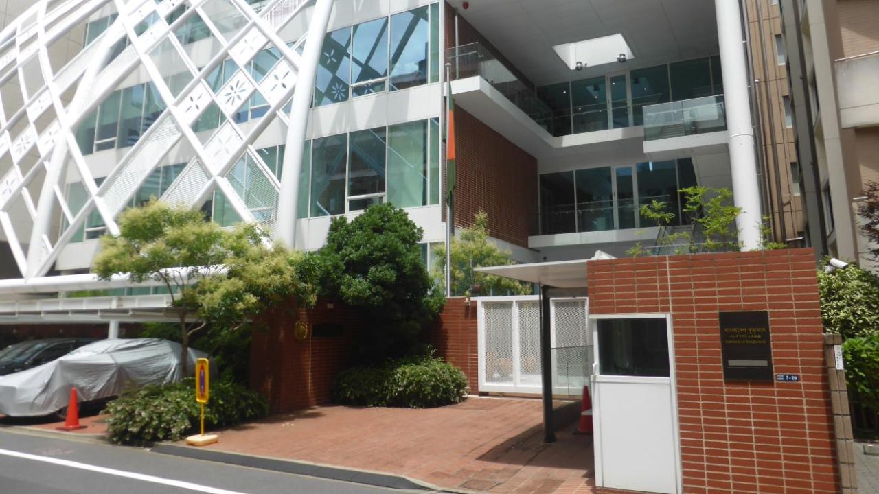 Bangladesh embassy in Tokyo briefs media on election