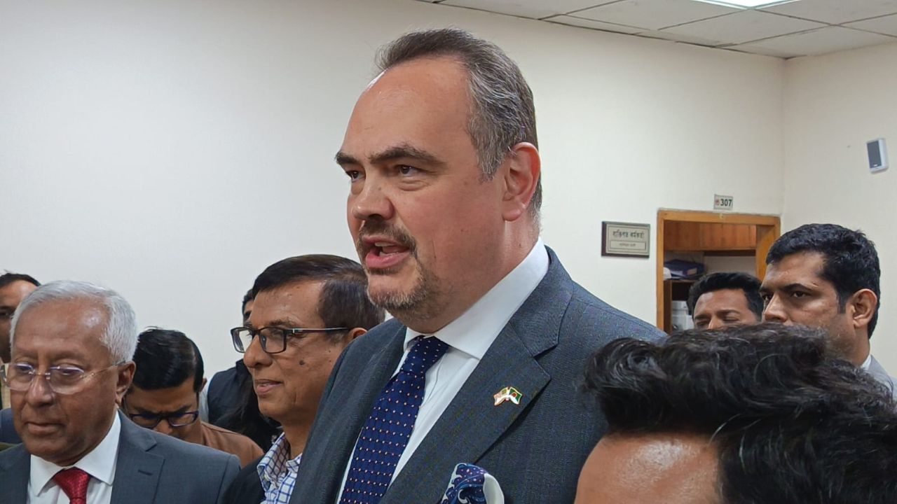 US doesn’t take sides in Bangladesh elections, says envoy