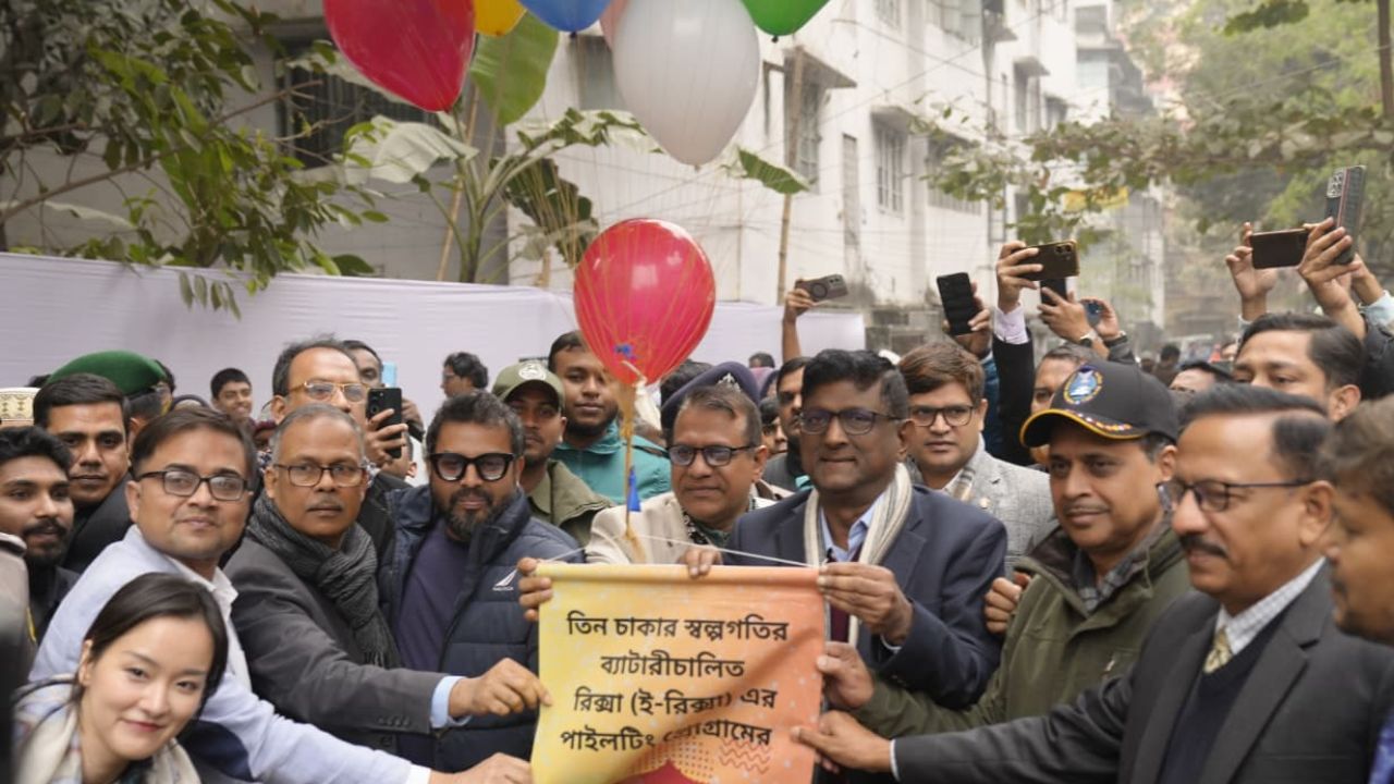 BUET-designed e-rickshaws pilot programme launched in Dhaka