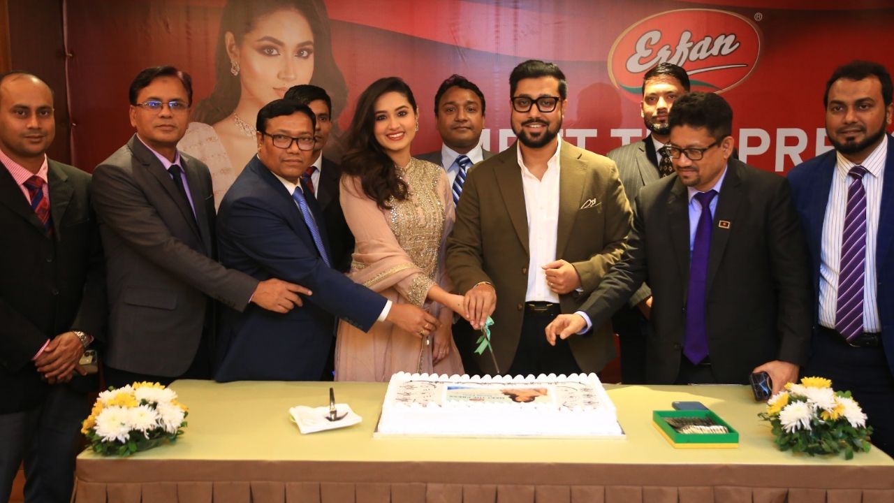 Tasnia Farin appointed brand ambassador for Erfan Chinigura Aromatic Rice