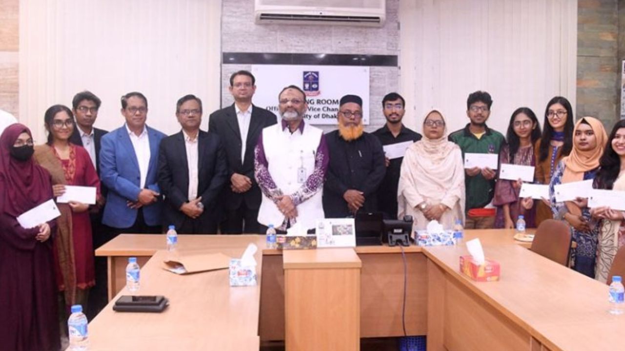 12 DU students receive Japan’s NEF scholarships