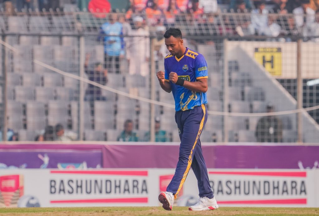Shoriful’s first T20 fifer restricts Noakhali to 126 as BPL returns Shoriful Islam