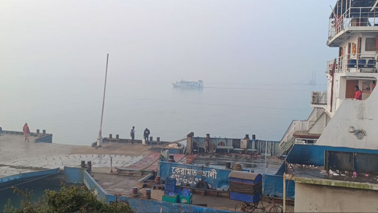 Paturia ferry ghat stays congestion-free ahead of polls
