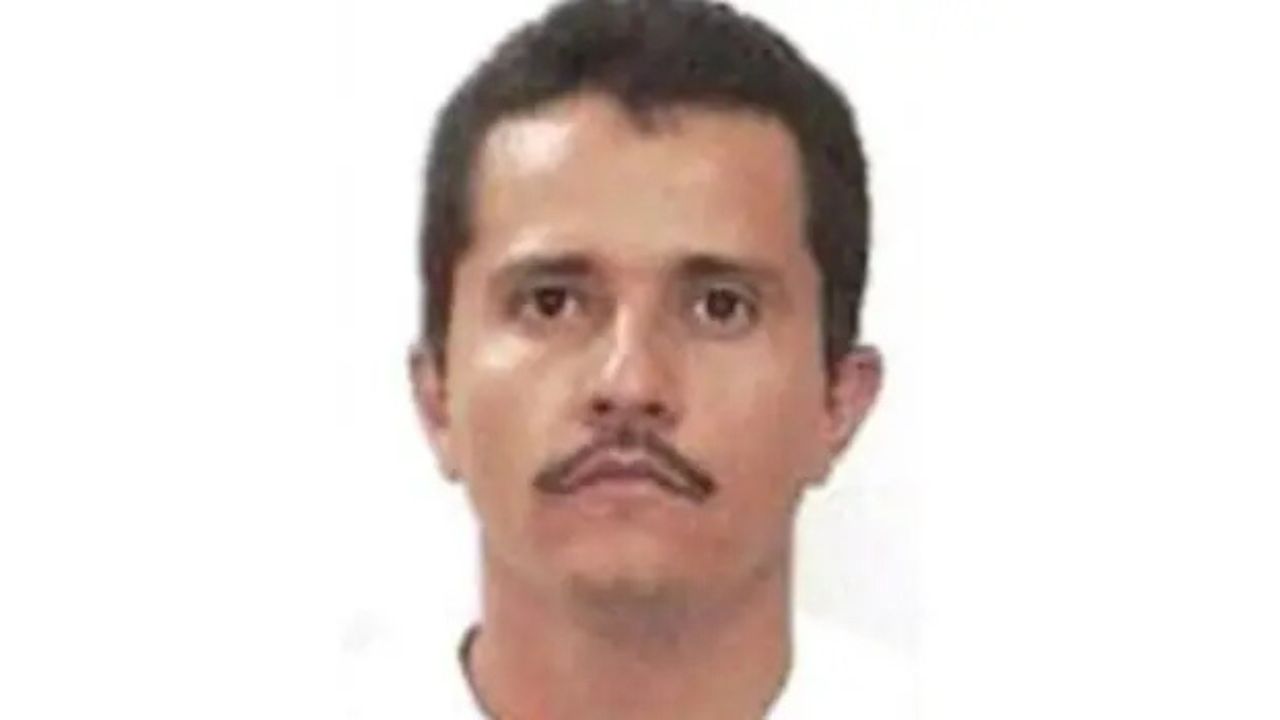 Violence erupts in Mexico after killing of cartel kingpin ‘El Mencho’