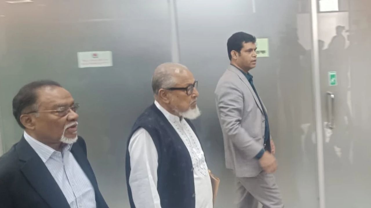 BNP delegation meets CEC ahead of polls