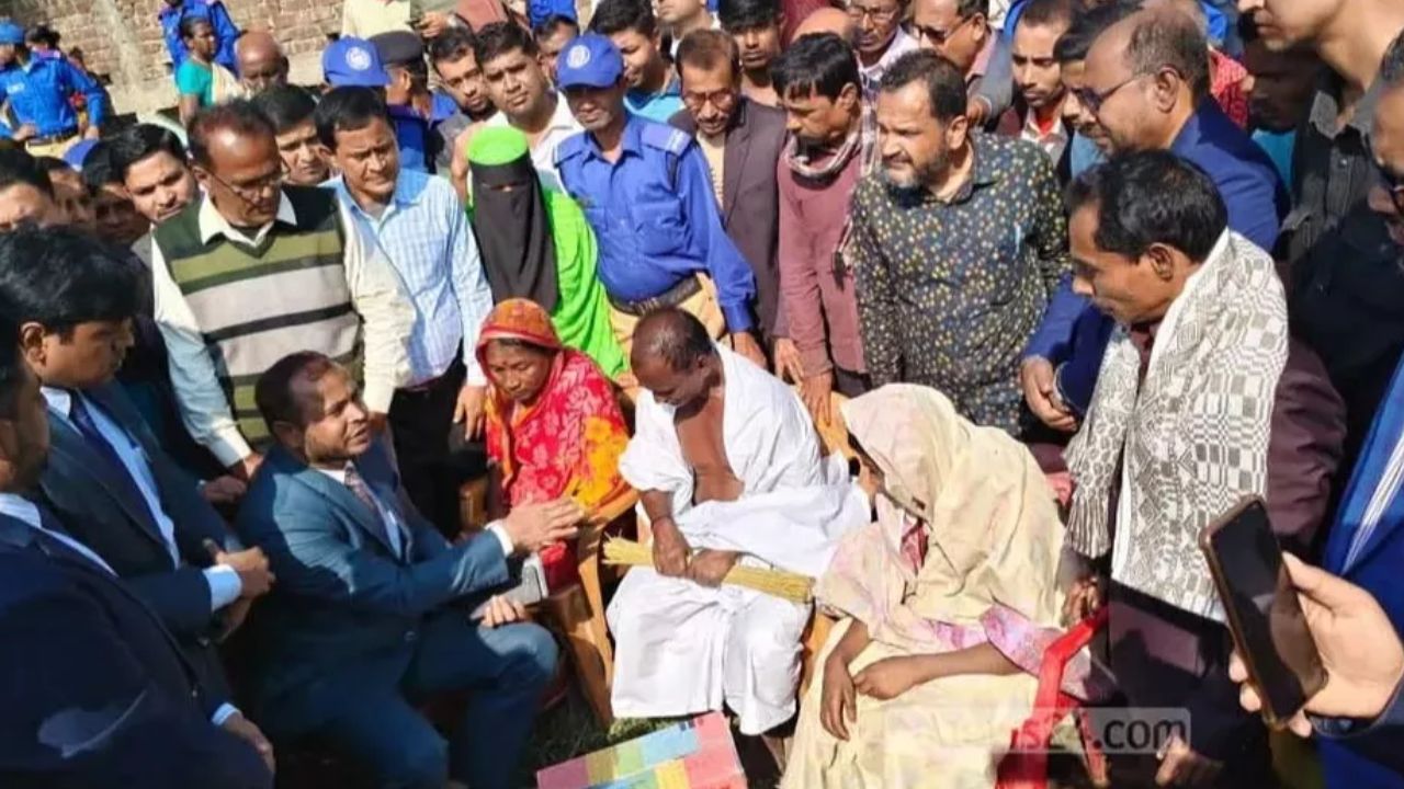 Home & cash: Aid for lynched Dipu Das family