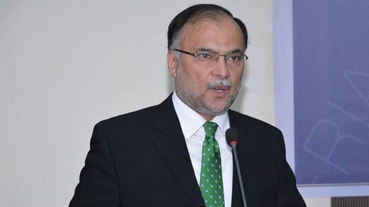 Minister Ahsan Iqbal to represent Pakistan at swearing-in ceremony