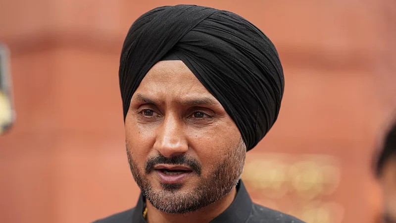 ‘Is Bangladesh Australia?’ Harbhajan sparks fresh T20 World Cup debate