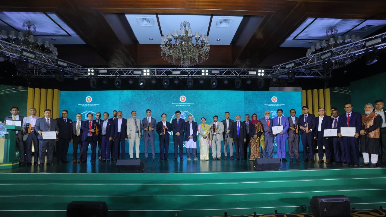IDRA awards 13 insurers for governance