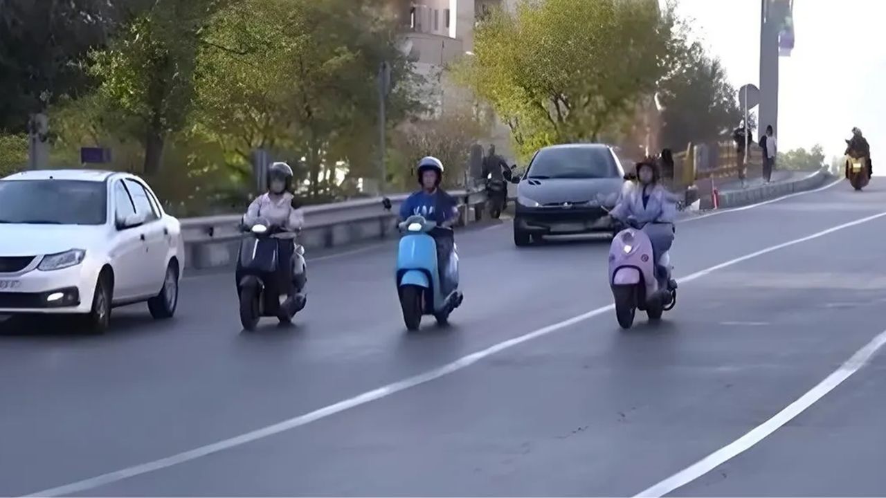 Iran grants women official motorcycle licences