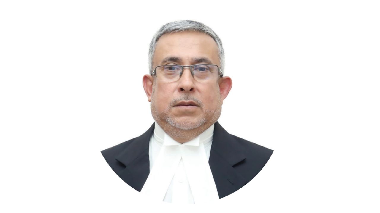 High Court Judge Mamunur Rahman resigns