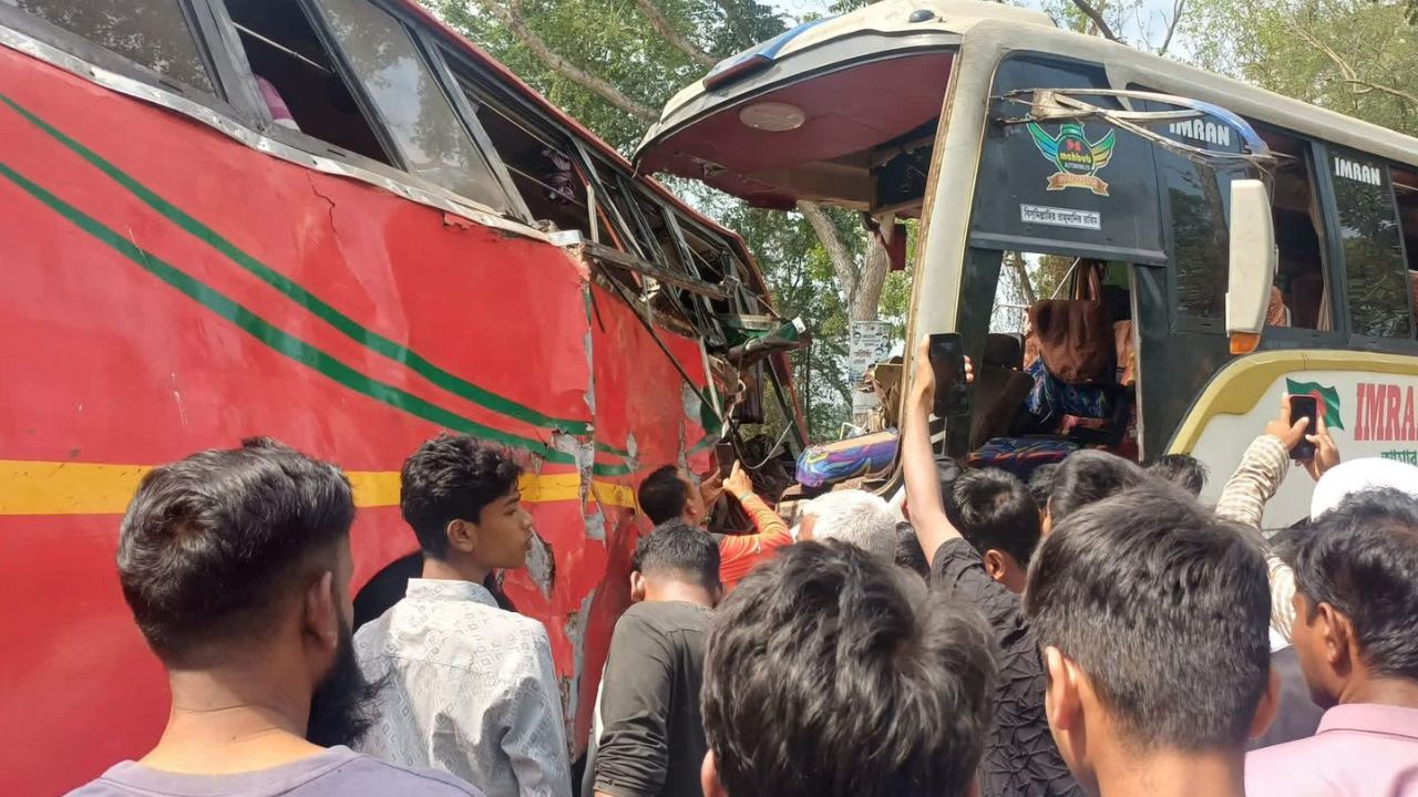 2 killed in Madaripur road accident