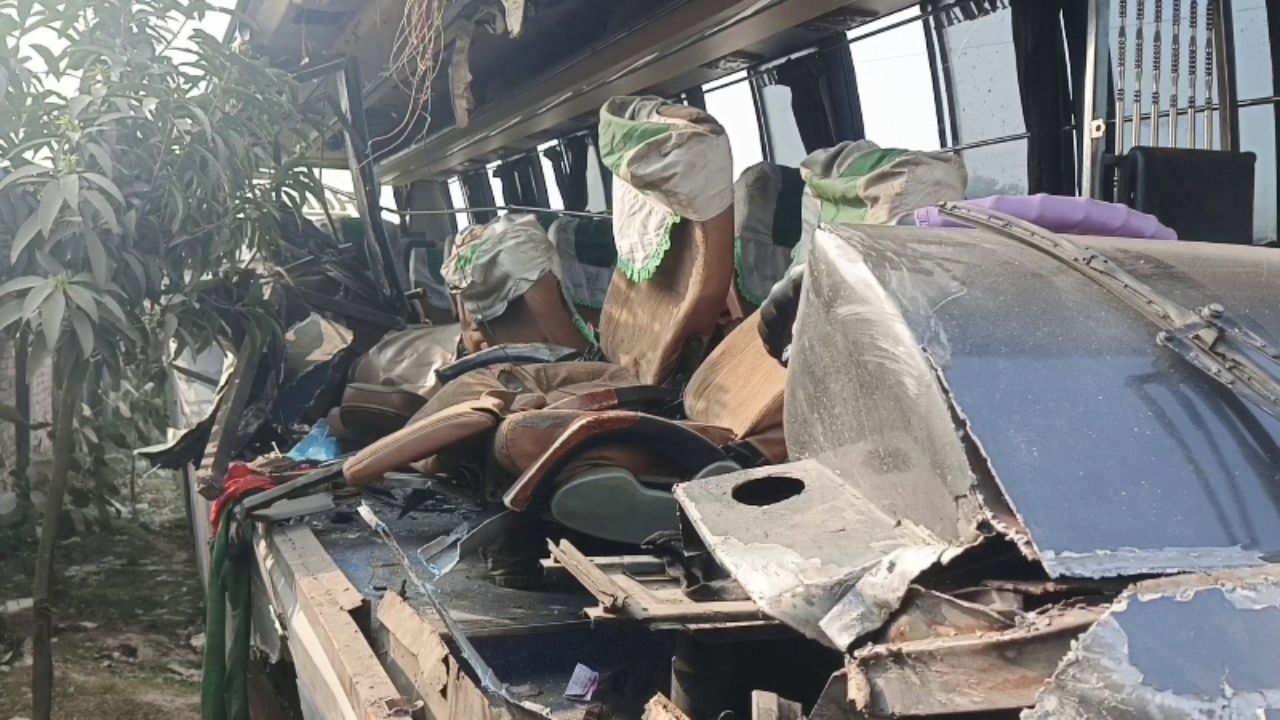 2 killed, 6 injured in Pirganj three-way collision
