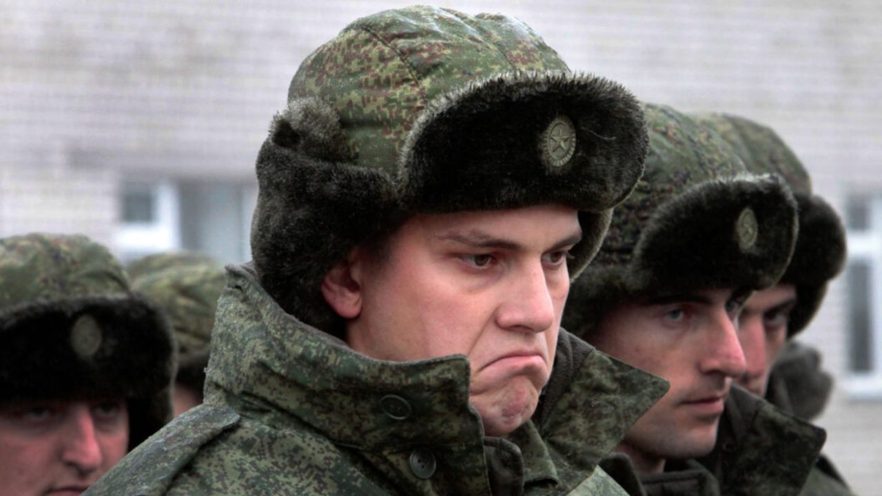 The brutal fate of Russian soldiers who refuse to fight
