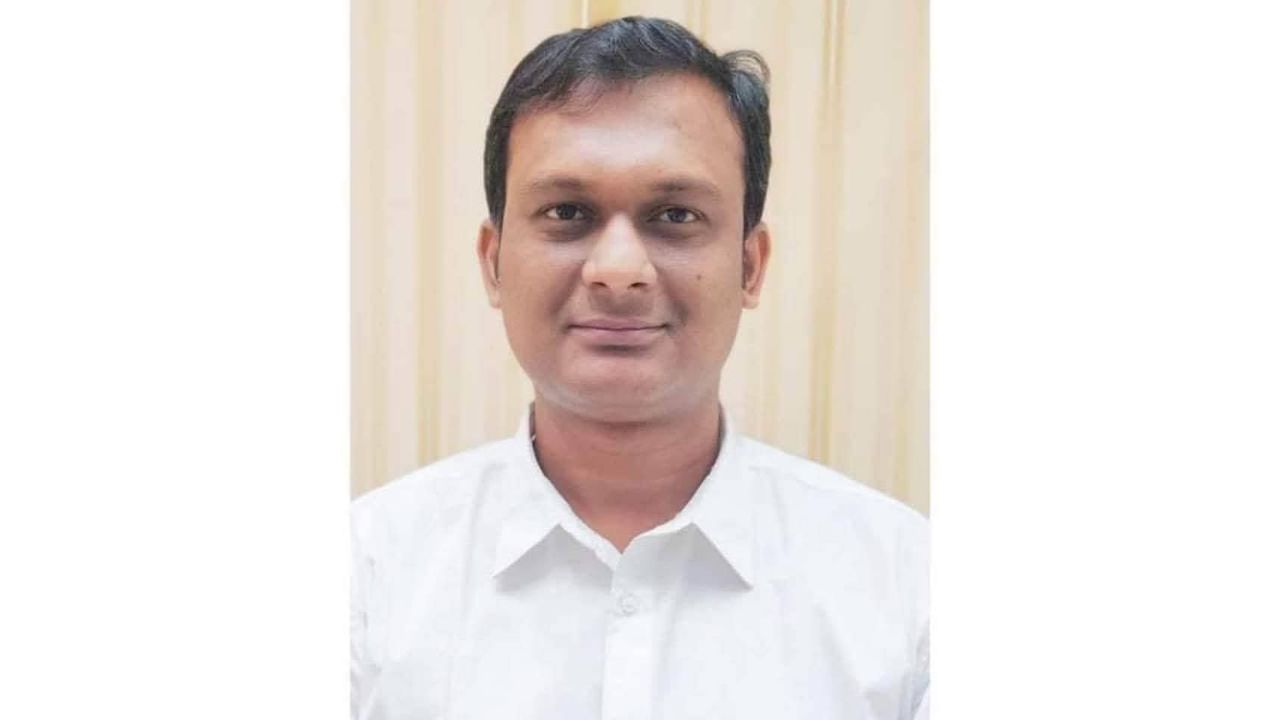 Swechchhasebak Dal leader arrested with firearms in Savar