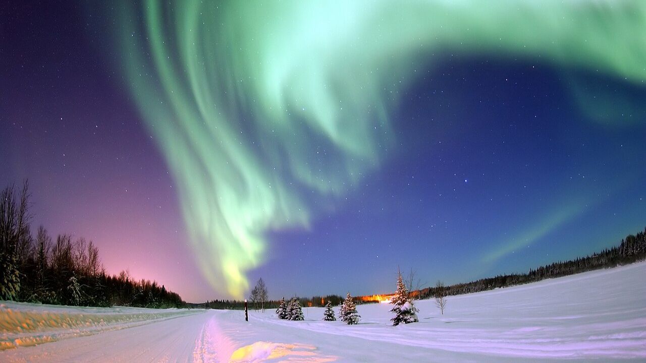 How to chase aurora during the 2026 peak