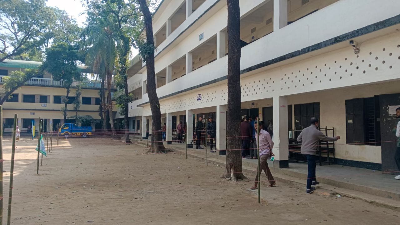 Sylhet records voter turnout at 44%