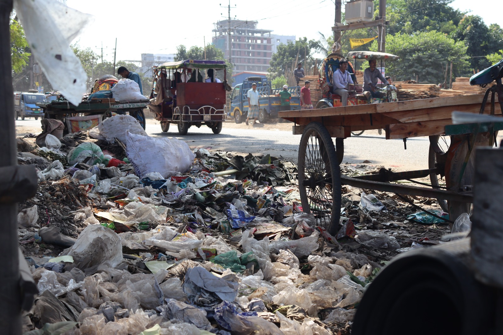 Rayer Bazar pollution