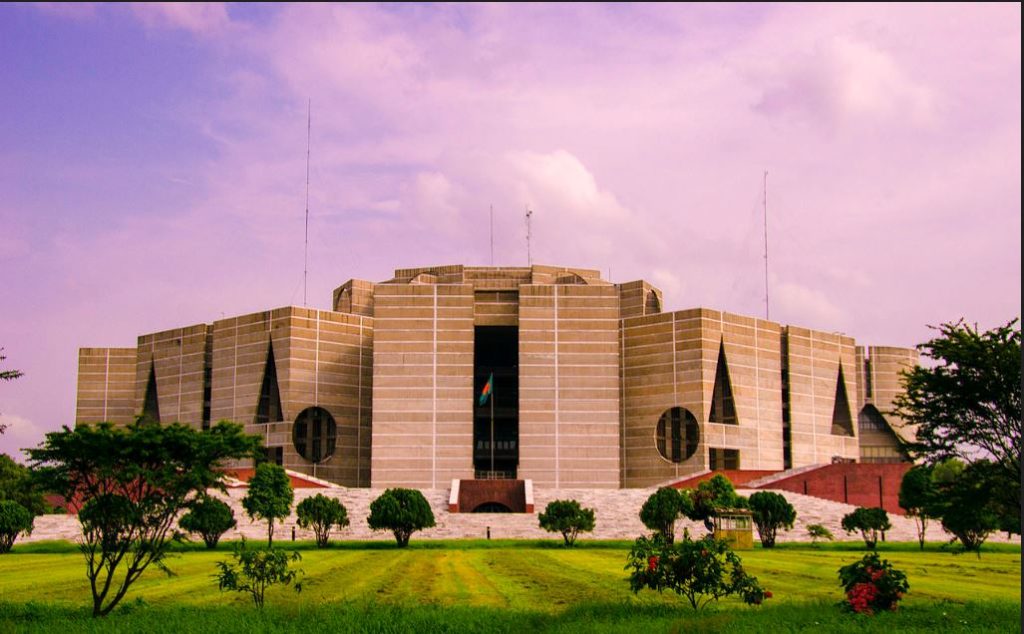 Power, wisdom and the burden of governance state ministers