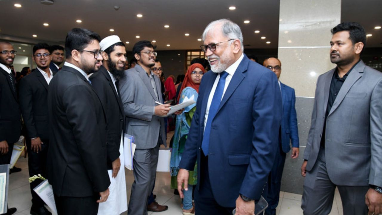 3,263 doctors join 48th BCS cadre