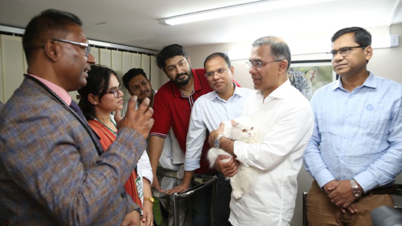 Tarique inaugurates free animal clinic in Banani