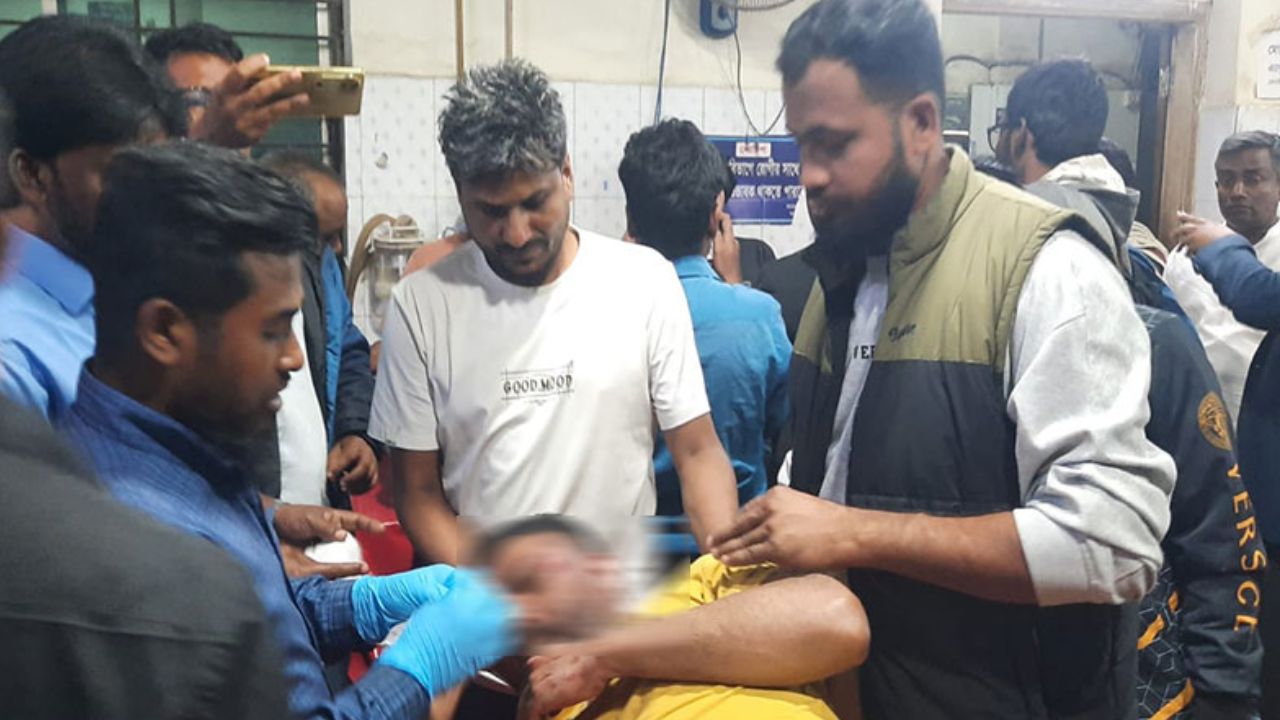 10 injured in Munshiganj-3 election clash