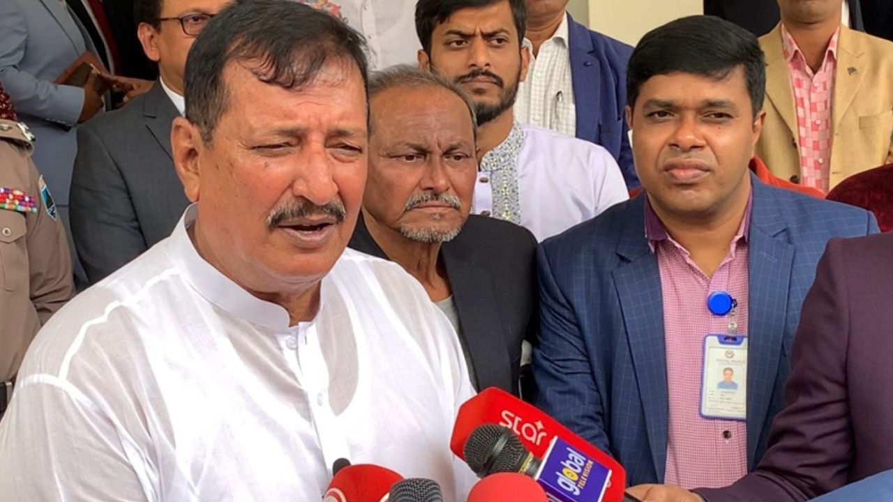 Carry out duties with integrity, constitutional spirit: Land minister