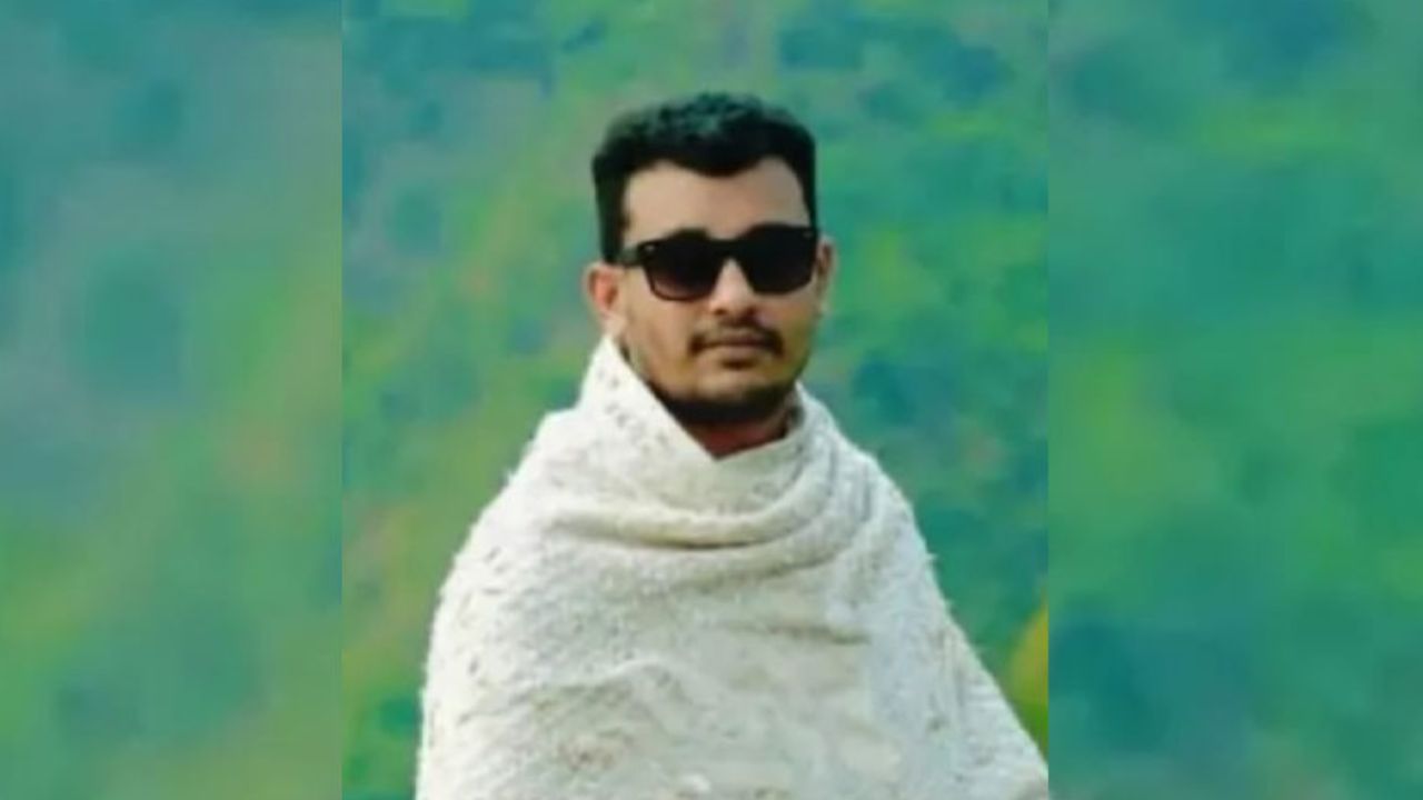 Swechchasebak Dal leader expelled over mob attack on police
