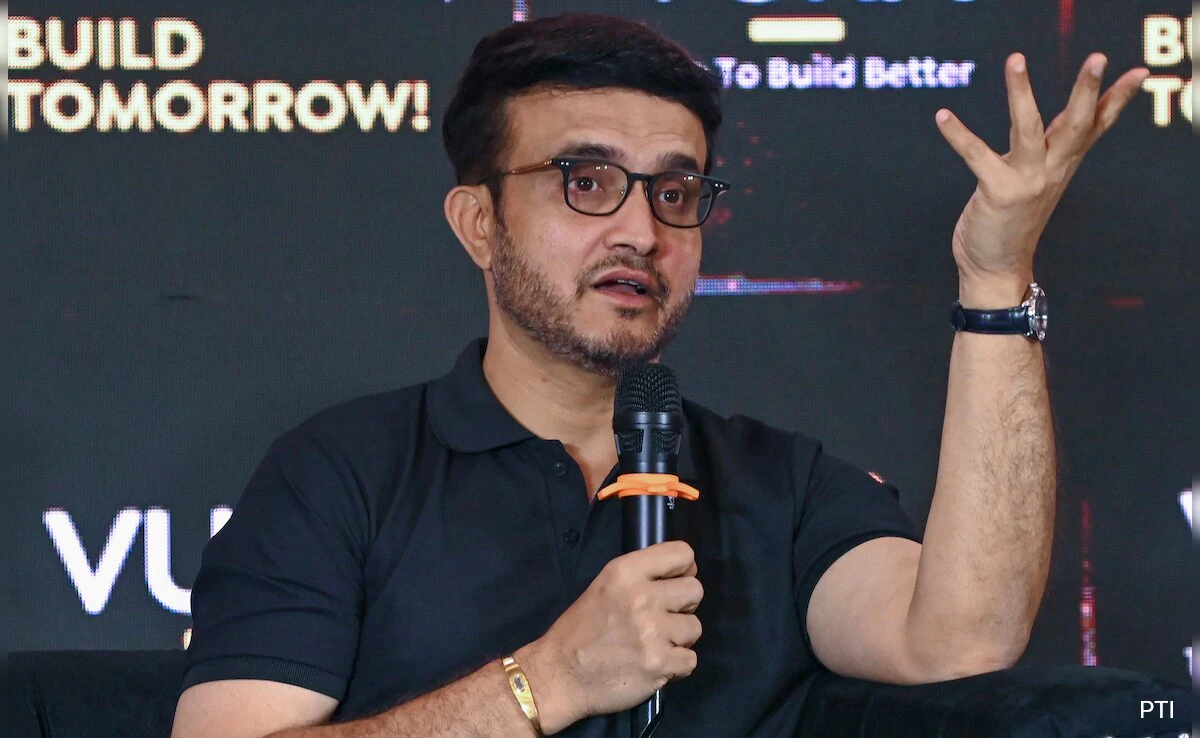 Just bowls with a pause: Ganguly plays down Usman Tariq threat