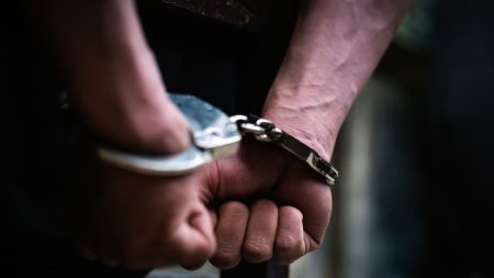 23 AL men held while attempting flash procession in Dhanmondi Passport Middleman