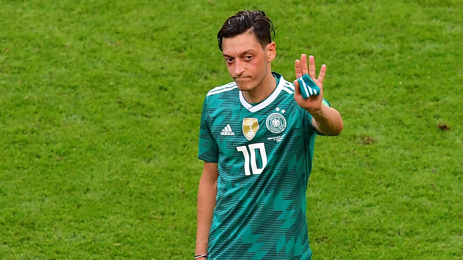 Mesut Ozil to join first Iftar with Rohingya refugees in Cox’s Bazar