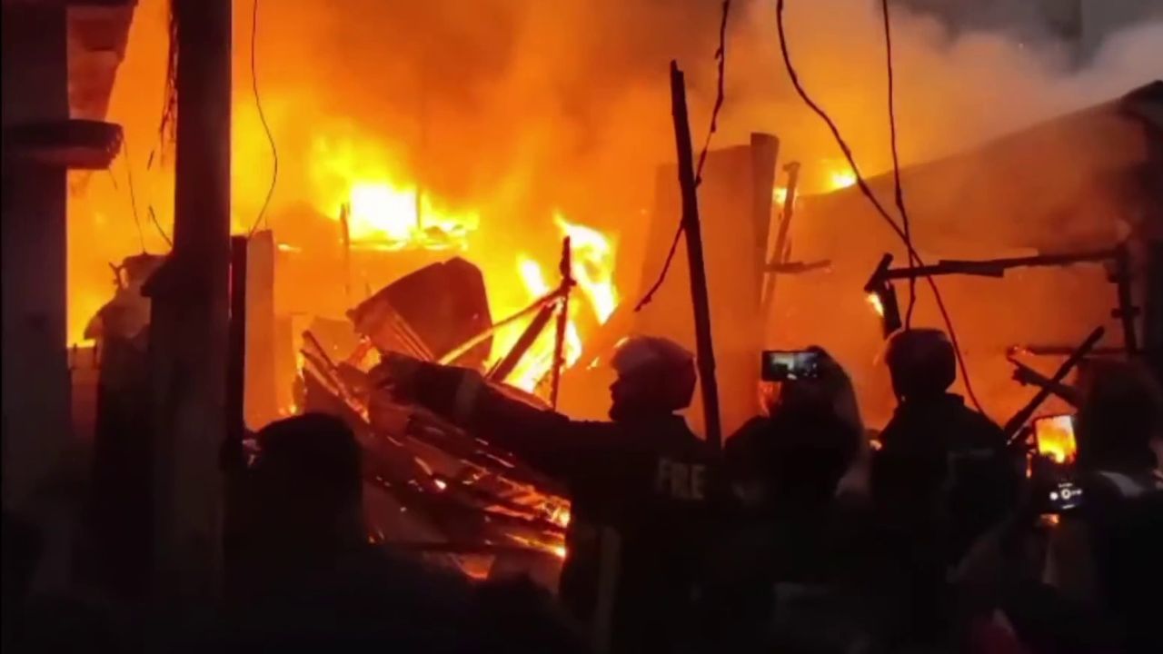 Fire guts restaurant, homes in Bandarban