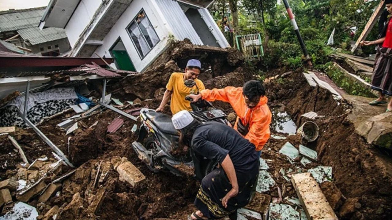 6.1 quake jolts Indonesia’s Sumatra island