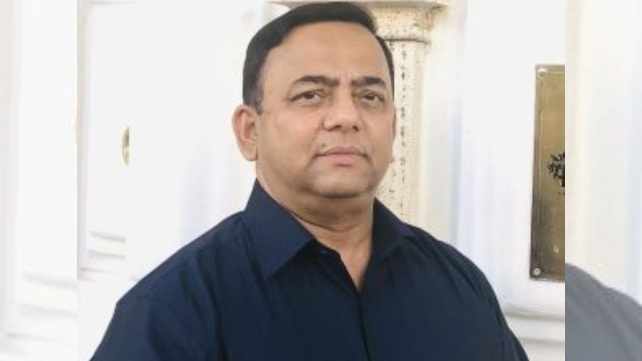 Court issues warrant for ex-IGP Benazir