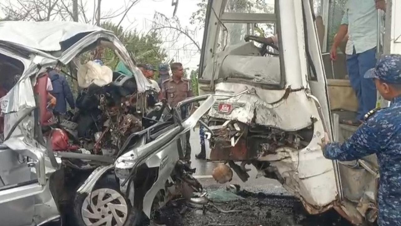 Wedding journey ends in deadly crash