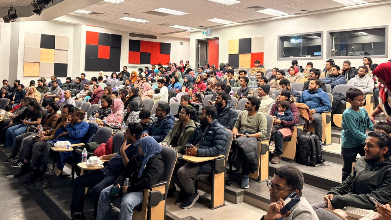 Bangladeshi students host iftar gathering in Calgary, Canada